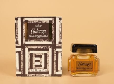 Balenciaga - «Cialenga» - (1974)
Frasco con 15 ml 