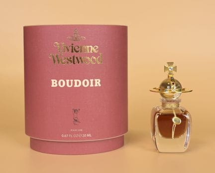 Vivienne Westwood - «Boudoir» - (1998)
Se presenta