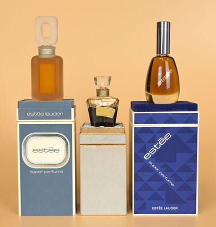 Estée Lauder - «Estée» - (1968) y «Youth Dew» - (1