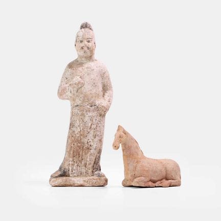 Zwei chinesische Keramikfiguren aus der Tang-Dynas