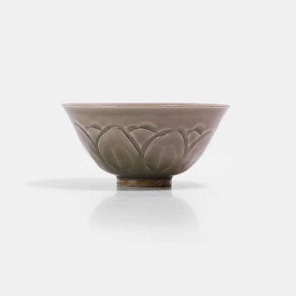 Eine chinesische Schale mit Seladon-Glasur, Song-D