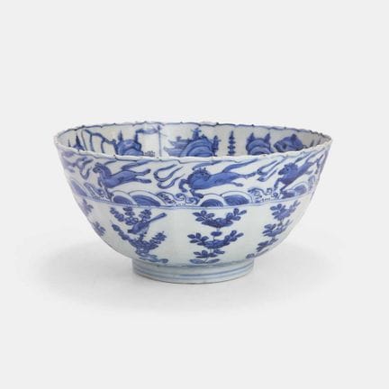 Eine chinesische blau-weiße Kraak-Schale aus der W