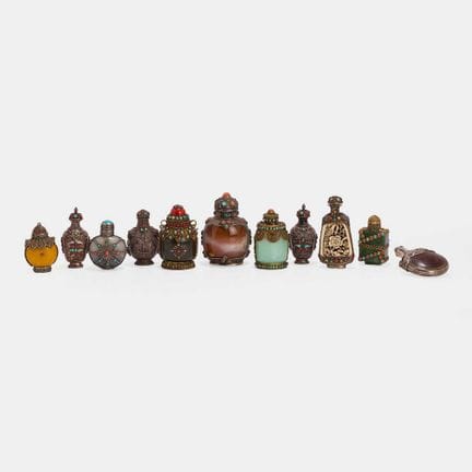A collection of Chinese snuff bottles, 20th centur