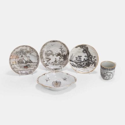 Ensemble de porcelaines chinoises « en grisaille »