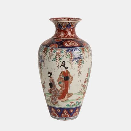 A large Japanese Imari vase, Meiji period (1868-19