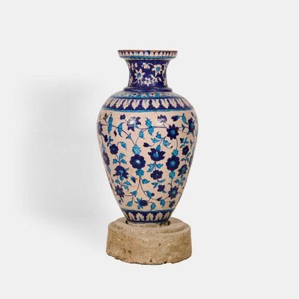 A large Multan cobalt-blue and turquoise glazed po