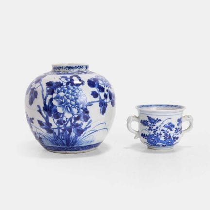 Two Chinese blue and white vessels, Qing dynasty (