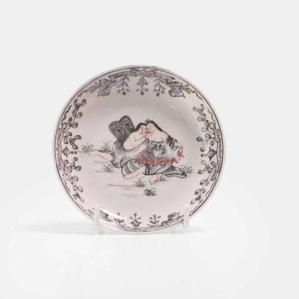 A Chinese export en grisaille-decorated 'mythologi