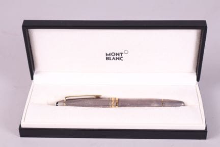 MONTBLANC.
Meisterstück „Le Solitaire“. Kappe und 