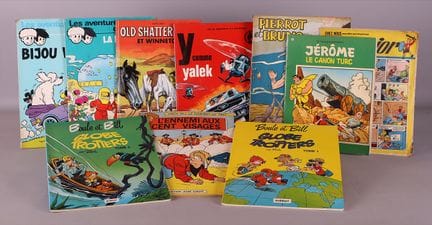 [COMICS].
Set mit 9 Comics. Das Set enthält: [Die 