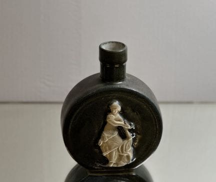 WARLUIS (France)
Partially glazed terracotta bottl