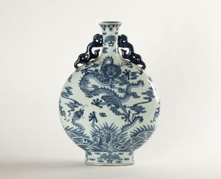 Vase gourde en porcelaine et émail céladon finemen