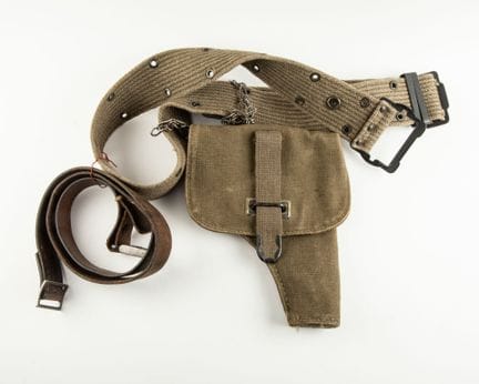 Étui toile type US avec ceinturon et chainette de 