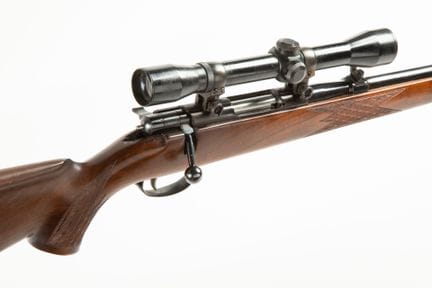 Fucile a ripetizione manuale calibro 222 Remington