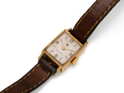 LIP ''Dauphine''
Montre bracelet de dame en or 750