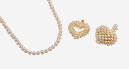 Pearl-lot , comprised of: 1 chain made of baroque 