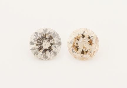 Lotto 2: diamanti sciolti per un totale di circa 1