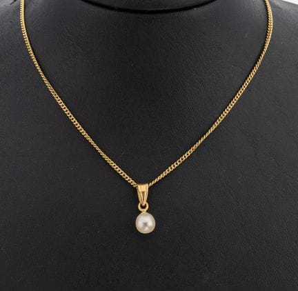 Colgante de perla de oro de 18 quilates, GG 750/00