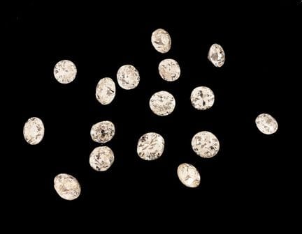 Lotto 16: diamante con taglio antico sfuso, per un