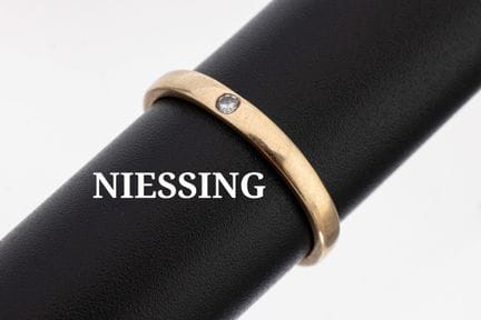 14 kt gold NIESSING brilliant-ring , YG 585/000, b