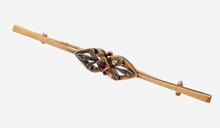 14 kt gold ruby-diamond-brooch, approx. 1900 , YG 
