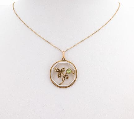 8 kt gold peridot-pearl-pendant, approx. 1910 , YG