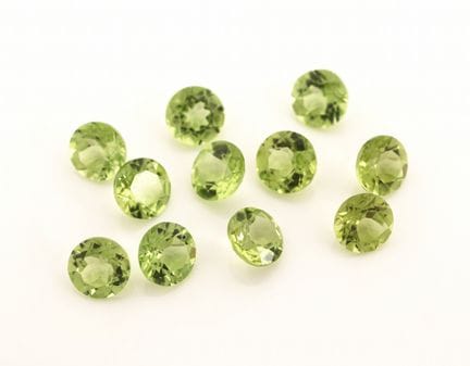 Lotto 11: peridoti sfusi, per un totale di circa 5