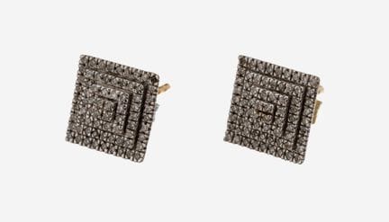 Par de pendientes de oro de 9 quilates con diamant