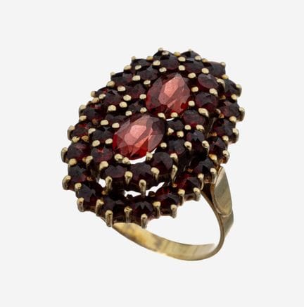 14 kt gold garnet-ring , YG 585/000, oval ring hea