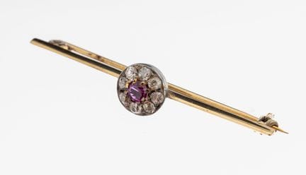 14 kt gold ruby-diamond-brooch , YG 585/000 tested