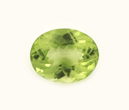 Peridoto sfuso, circa 1,08 ct, sfaccettato a forma