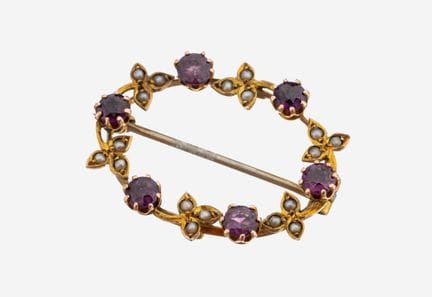 9 kt gold amethyst-pearl-brooch, approx. 1900 , YG