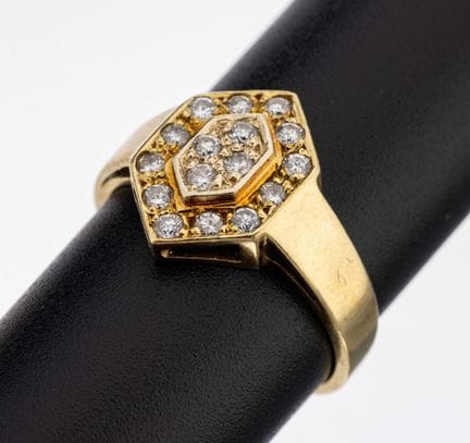 Anillo de oro de 14 quilates con brillantes, GG 58