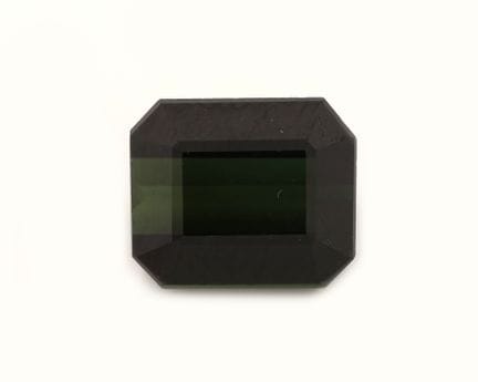 Tormalina sfusa, circa 2,55 ct, taglio a gradini o