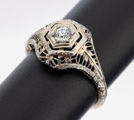 Platinum diamond-ring, 1930s , Pt tested, fret wor