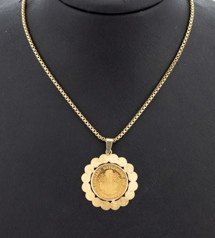 Pendentif en forme de médaille en or 14 carats, po