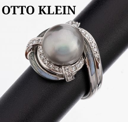 18 kt gold OTTO KLEIN pearl-brilliant-enamel -ring
