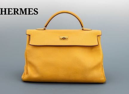 HERMES KELLY BAG 40, 1997 , gold coloured Togo-lea