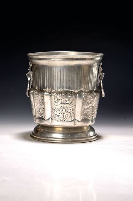 Seau à champagne, France, vers 1900, étain, en par
