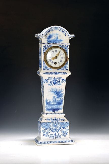 Reloj de mesa, probablemente de Inglaterra, segund