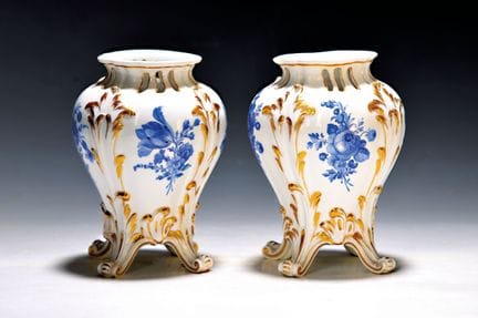 Pareja de jarrones rococó, Meissen, c. 1774-1814, 