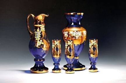 Verseuse avec 6 verres et vase, République tchèque