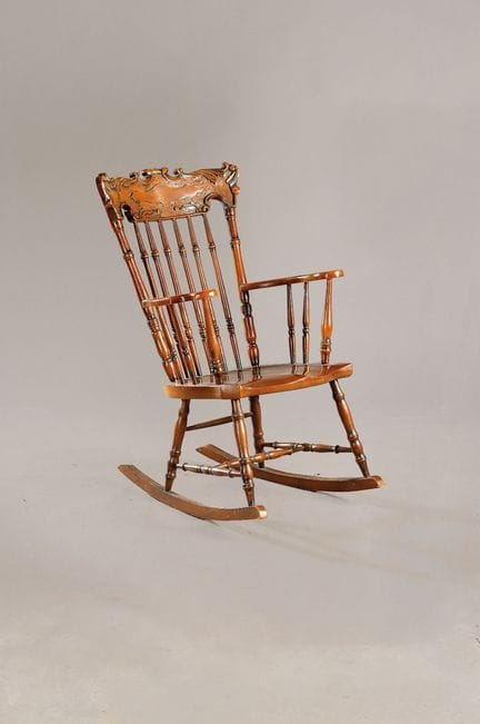 Silla mecedora, alemana, hacia 1880-90, haya maciz