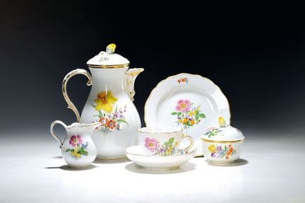 Juego de café para 4 personas, con motivos florale