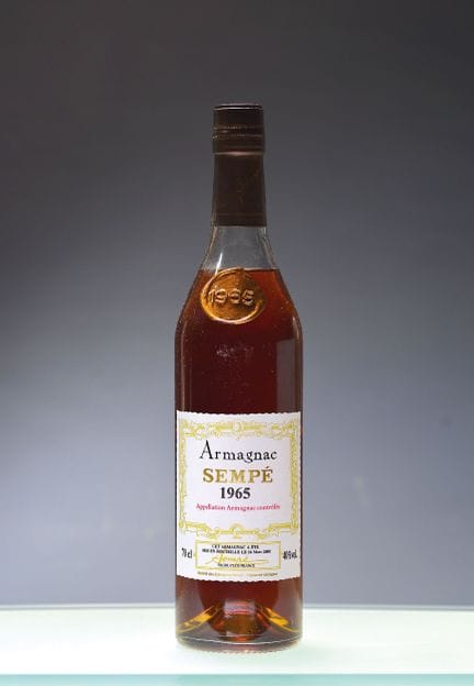 Une bouteille d'Armagnac Sempré 1965, 40 % vol., 7