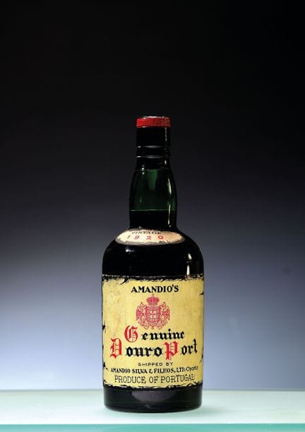 2 bouteilles de porto « Amandio's Genuine Douro » 