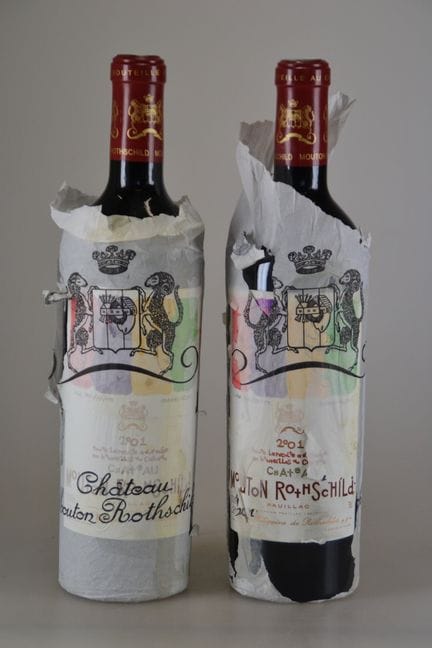 2 bouteilles de Château Mouton Rothschild 2001, Pa