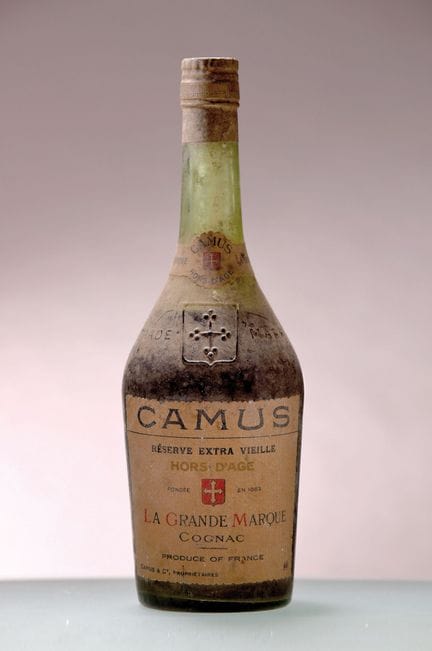 1 bt Camus, La Grand Marqué Cognac, Hors D'Age, 40