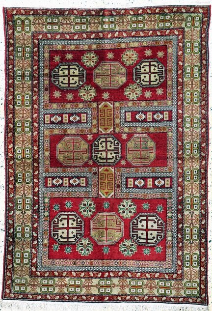 Ereván, Armenia, mediados del siglo XX, lana sobre