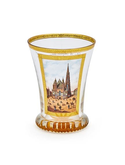 EIN WIENER TRANSPARENT EMAILLIERTER TOPOGRAFISCHER